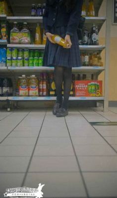 《年轻的护士1》在线观看视频