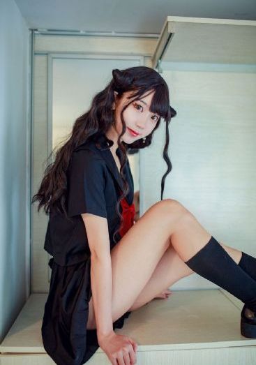 性瘾者娜娜的滥交日记免费观看
